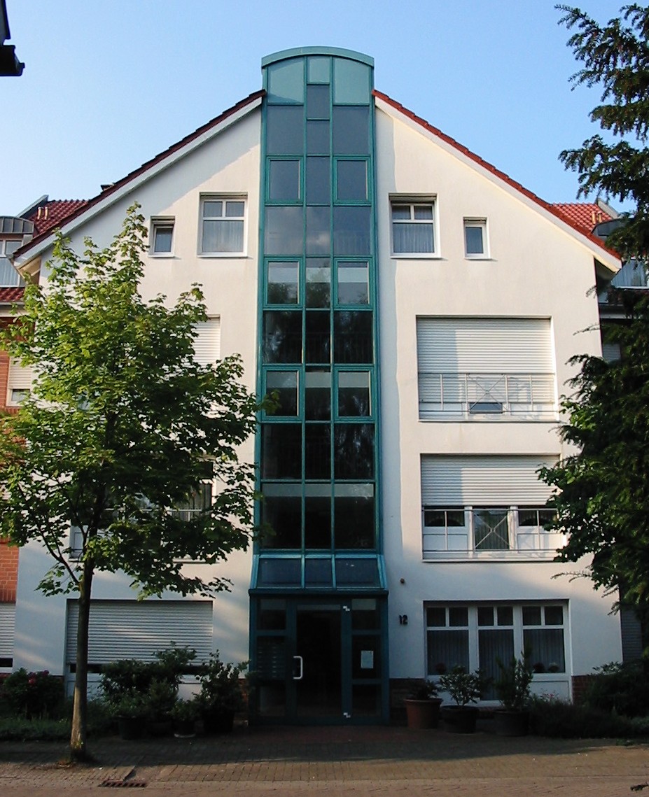 Synagogenstraße 12